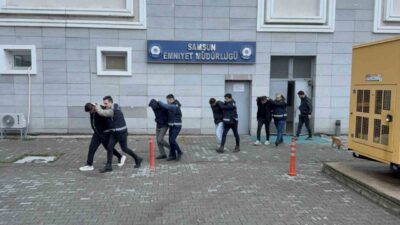 Samsun’un İlkadım ilçesinde tütün ürünleri kaçakçılığına yönelik düzenlenen eş zamanlı