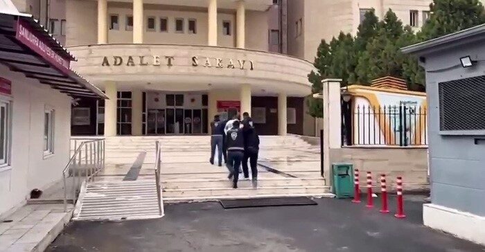 Şanlıurfa’da polis kılığına giren ve vatandaşları 4 milyon TL dolandıran