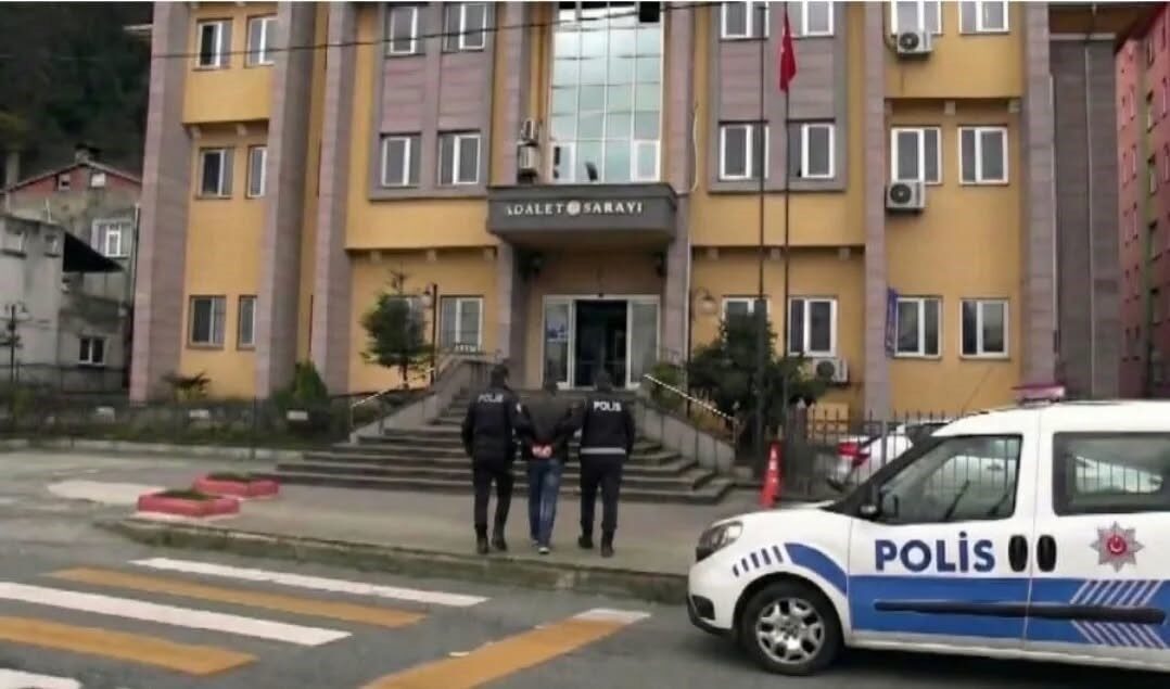 Sarp Sınır Kapısı’nda 193 yıl 6 ay hapis cezası bulunan