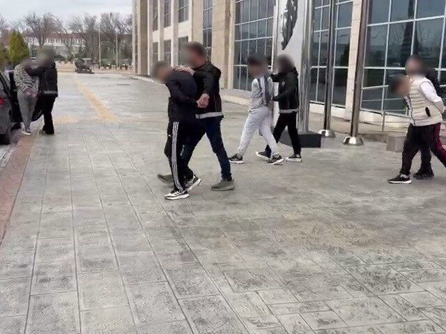 Uşak İl Emniyet Müdürlüğü Narkotik Suçlarla Mücadele Şube Müdürlüğü ekipleri