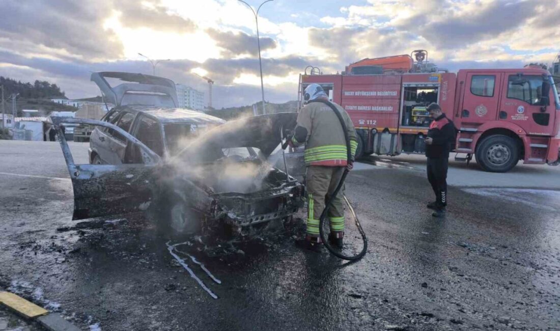 Hatay’ın Antakya ilçesine bağlı Kisecik Mahallesi’nde seyir halindeki bir TOFAŞ