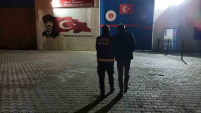 Siirt’te, 4 zanlının midelerinden çıkarılan 1 kilo 597 gram uyuşturucu