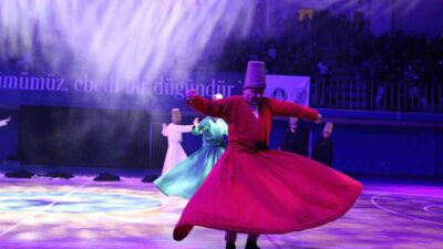 Sincan’da, Mevlana Celaleddin-i Rumi’nin vefatının 752. yıl dönümü anısına ‘Şeb-i