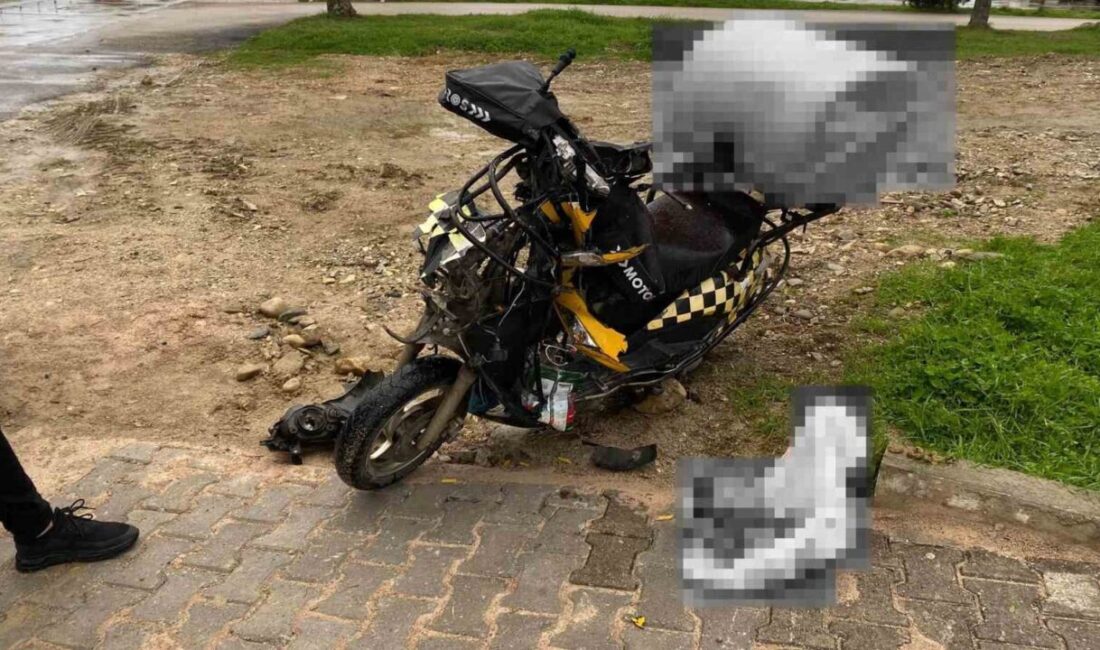 Sinop’ta meydana gelen trafik kazasında bir motosiklet sürücüsü minibüse çarptı