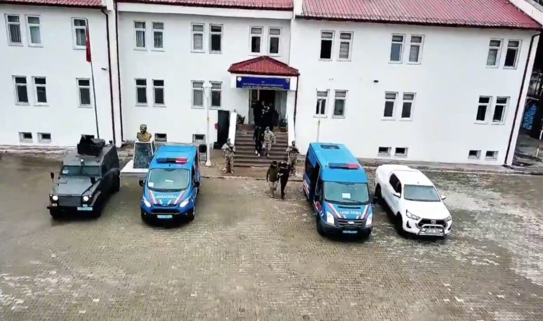 Sivas’ta Koyulhisar İlçe Jandarma ile Gökdere Jandarma Karakol Komutanlığı ekipleri,