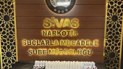 Sivas’ta gerçekleştirilen narkotik operasyonda 8 bin adet sentetik ecza ele