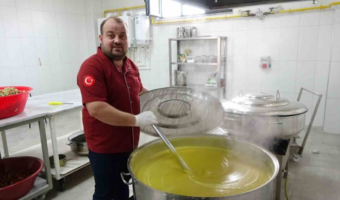 Sorgun Belediyesi, Aydınlıkevler Mahallesi’nde ikinci aşevini faaliyete geçirdi. Hacı ve