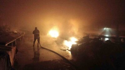 Yozgat’ın Sorgun ilçesine bağlı Çay Mahallesi’ndeki semt pazarında yangın çıktı.