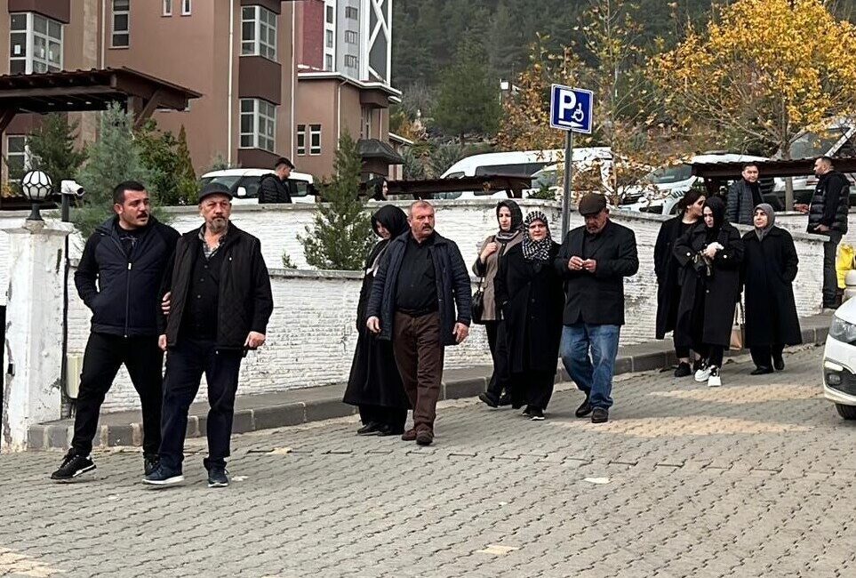 Kahramanmaraş’ta yaşanan bir olayda su isteği üzerine çıkan tartışmada sopayla