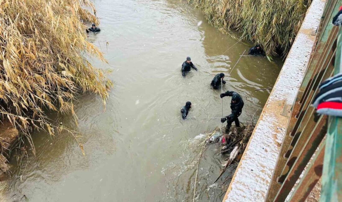 Harran ilçesinde su tahliye kanalına düşen araçta kaybolan vatandaşı bulma