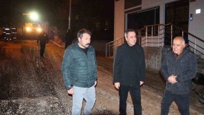 Sungurlu Belediyesi ekipleri, vatandaşların daha konforlu ulaşım sağlayabilmesi için gece-gündüz