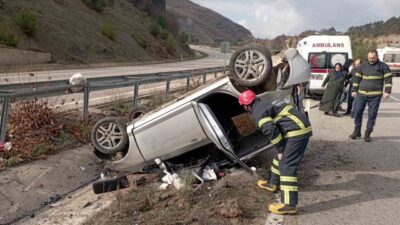 Tokat’ta meydana gelen trafik kazasında 5 kişi yaralandı. Kaza, Niksar-Reşadiye