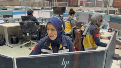 Tokat’ta 112 Acil Çağrı Merkezi çalışanı Rabia Aktaş, telefonda verdiği