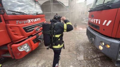 Erbaa ilçesinde bir yemek fabrikası inşaatında çıkan yangın hızla kontrol