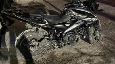 Tekirdağ ilinin Kapaklı ilçesi, İsmetpaşa Mahallesi Levent Caddesi’nde plakasız motosiklet