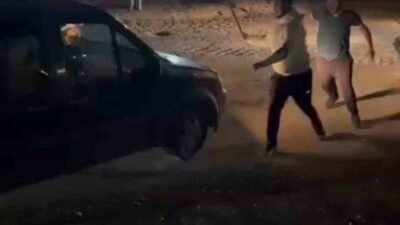 Kocaeli’de meydana gelen bir olayda, bir sürücünün trafikte öfkelendiği ve