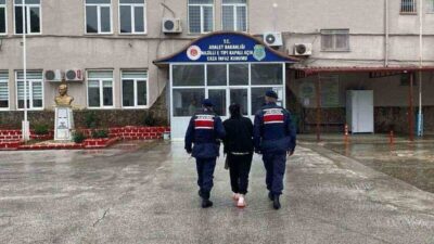 Nazilli ilçesinde yaklaşık üç yıldır aranan ve hakkında 9 yıl