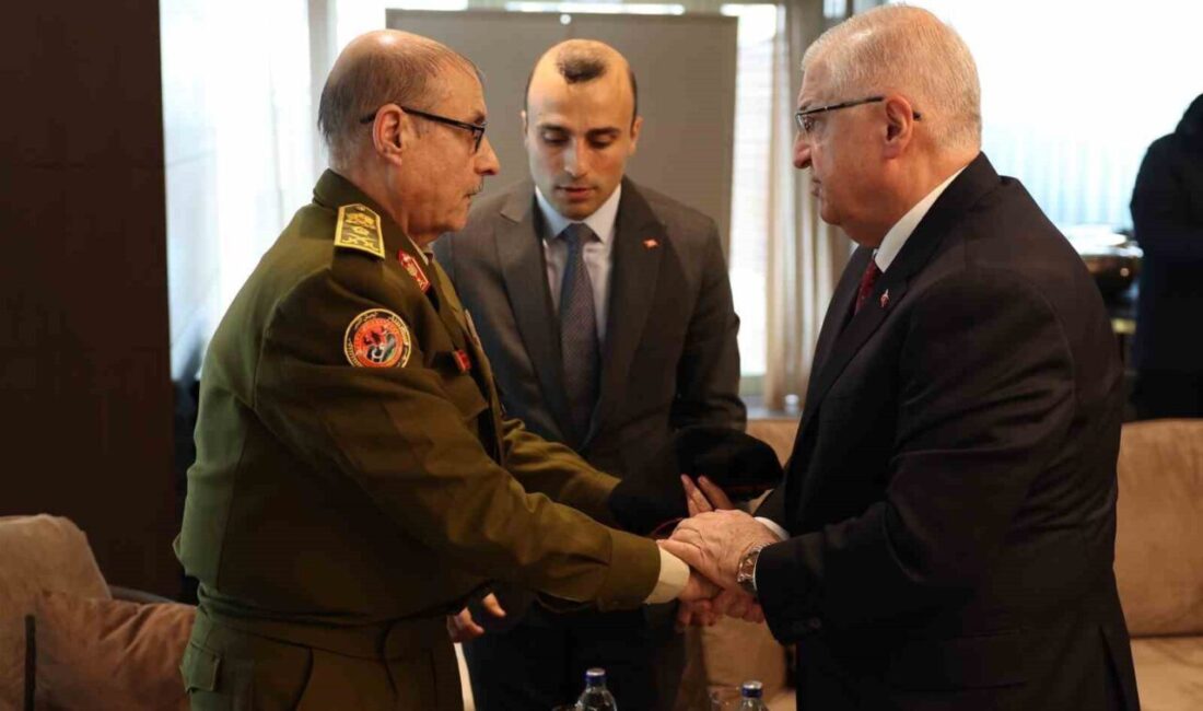 Libya askeri heyetinin bulunduğu uçakta hayatını kaybedenlerin naaşlarını almak üzere