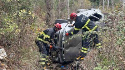 Bilecik ilinde meydana gelen bir trafik kazasında, seyir halindeki hafif