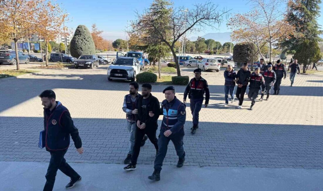 Denizli Cumhuriyet Başsavcılığı liderliğindeki Denizli İl Jandarma Komutanlığı JASAT dedektifleri,