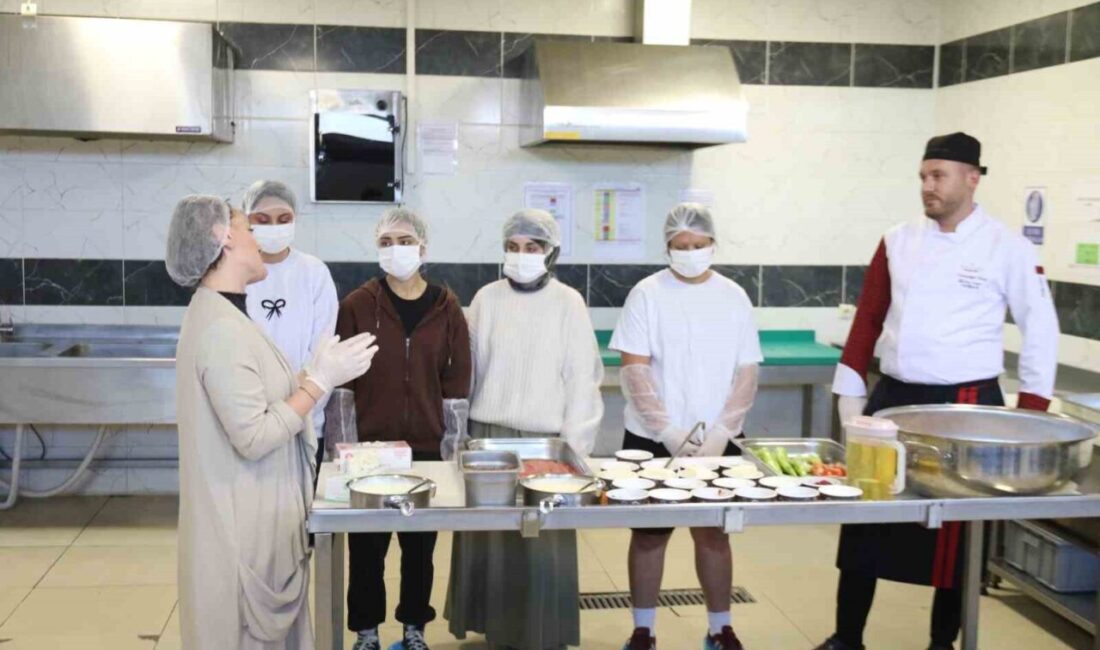 Hızır Bey Kredi ve Yurtlar Kurumu (KYK) Öğrenci Yurdu’nda kalan