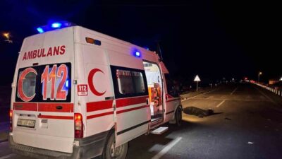 Eşme ilçesinde meydana gelen trafik kazasında üç yayayı ezerek ölüme
