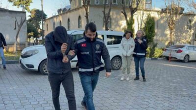 Samsun’da, Atakum ilçesinde bir evde üşüdükleri gerekçesiyle girerek yaklaşık 50