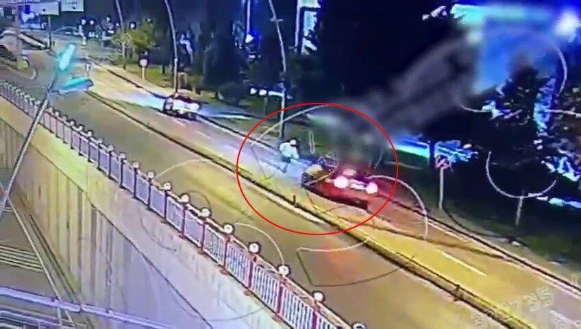 Melikgazi ilçesinde gerçekleşen bir trafik uygulamasında, ‘dur’ ihtarına uymayan bir
