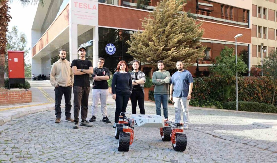 İEÜ Mühendislik Fakültesi öğrencileri, robotik kol, kamera ve sensörlerle donatılmış