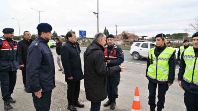 Manisa Valisi Vahdettin Özkan, yılbaşı döneminde artan güvenlik önlemleri çerçevesinde