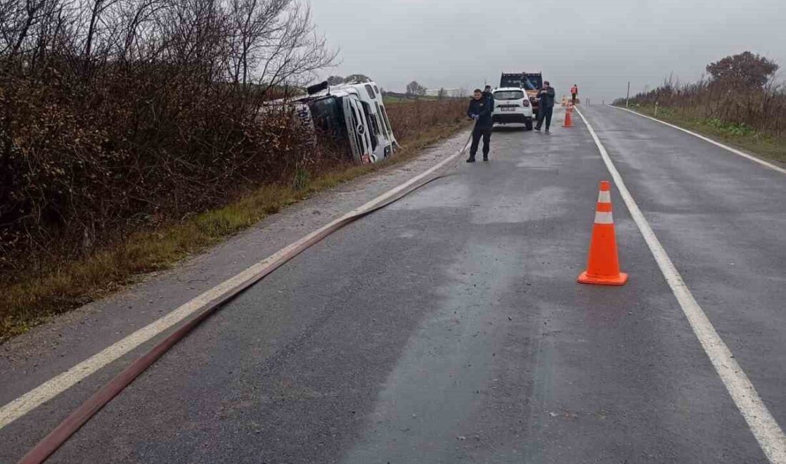 Petrol Tankeri Kaza Yaptı, Mazot Yolda Akıyor Kırklareli’nin Vize ilçesine