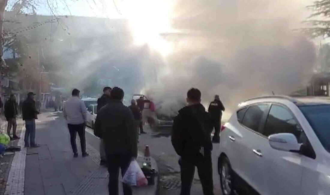 Amasya’da Pirinççi Mahallesi civarında seyir halinde olan 05 AP 692