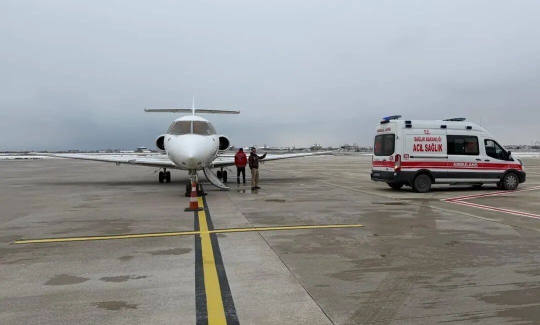 Van’da tedavi gören yeni doğmuş bir bebek, uçak ambulansıyla Konya’daki