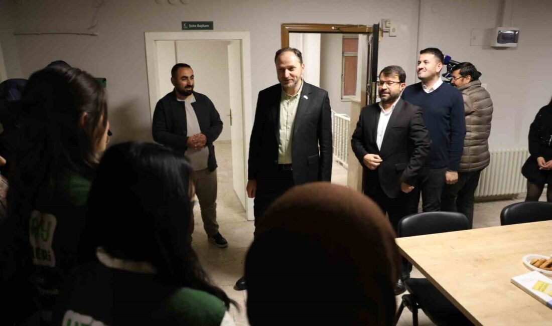 Yeşilay Genel Başkanı Dr. Mehmet Dinç, bağımlılıkla mücadelede zorunlu tedavinin