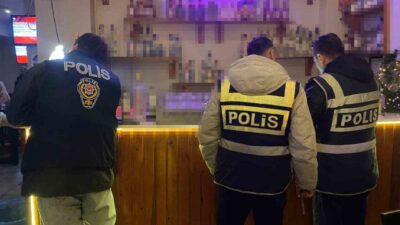 Bursa İl Emniyet Müdürlüğü, yılbaşı öncesinde sahte alkol denetimlerini yoğunlaştırarak