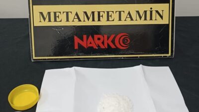 Kırşehir’de Narkotik Suçlarla Mücadele Şube Müdürlüğü ekipleri, uyuşturucu madde ticareti