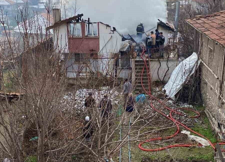 Yozgat ilindeki Derbent köyünde bulunan M.K.’ya ait üç katlı bir