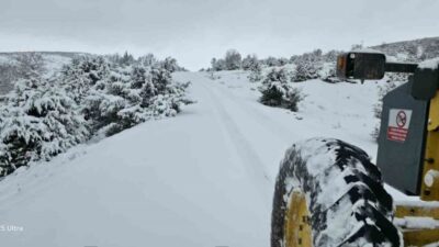 Yozgat’ın belirli bölgelerinde etkili olan kar yağışı sonrasında olumsuz durumların