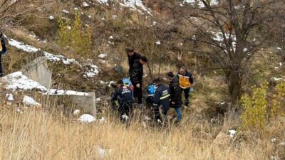 Yozgat’ta, Cemil Çiçek Bulvarı’nda motosiklet ile eğitim alan 22 yaşındaki