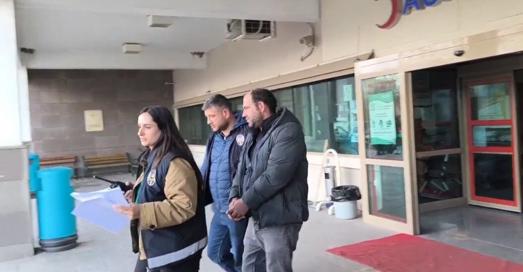 Şuhut ilçesinde, toplamda 7 ayrı suçtan aranan ve yaklaşık 8