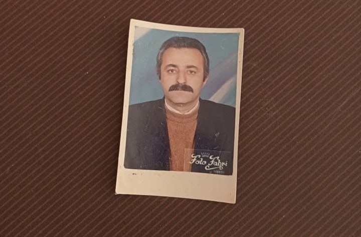 Mahmutlu köyü nüfusuna kayıtlı, Yerköy’ün tanınan esnaflarından Refik Artunç hayatını