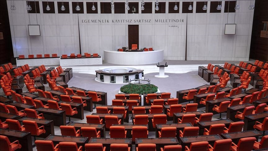 Emeklileri yakından ilgilendiren önemli bir gelişme Türkiye Büyük Millet Meclisi’nde