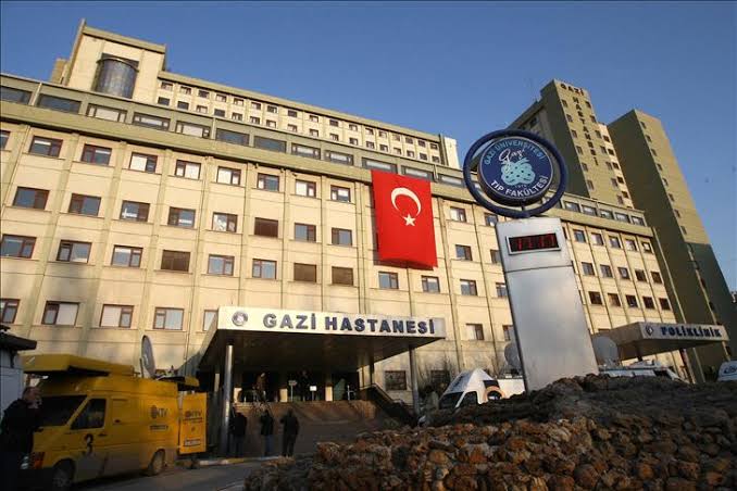 Ankara Gazi Üniversitesi Hastanesi’nde tedavi görmekte olan Hamza Aktaş için