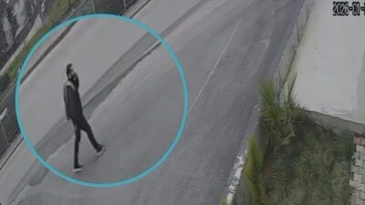 Sakarya’nın Adapazarı ilçesinde gerçekleşen bir olayda, bir dolandırıcı, bir vatandaşı