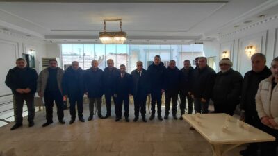 AK Parti Yerköy İlçe Başkanı Serkan Işık ve yönetim kurulu