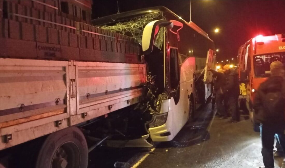 Düzce kentinde meydana gelen üzücü bir kaza, Anadolu Otoyolu’nda yaşandı