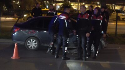 Antalya’da yaşanan olayda, polis ekipleri tarafından dur ihtarına uymayan bir