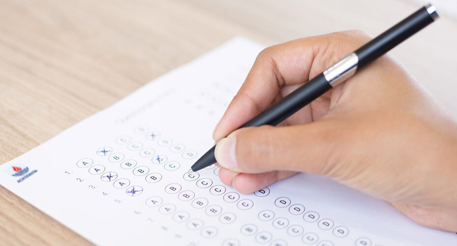 Yerköy Halk Eğitimi Merkezi Müdürlüğü, eğitimlerine dışarıdan devam eden binlerce