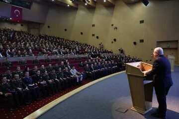 Milli Savunma Bakanı Yaşar Güler, PKK ve bağlantılı grupların Suriye