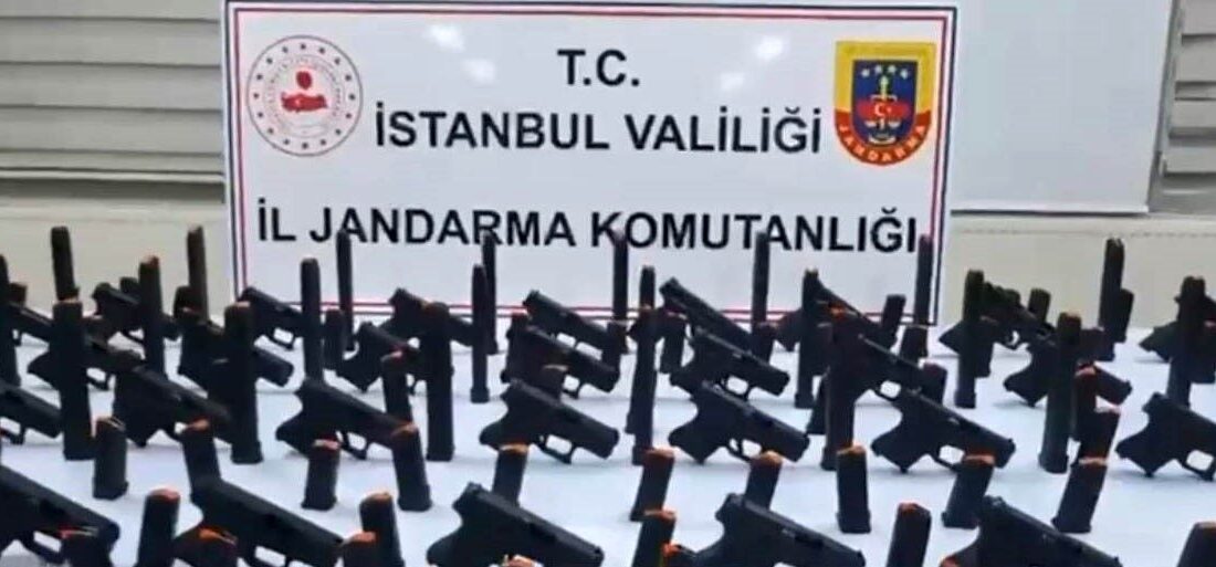 İçişleri Bakanı Ali Yerlikaya, 14 ilde gerçekleştirilen silah ve mühimmat